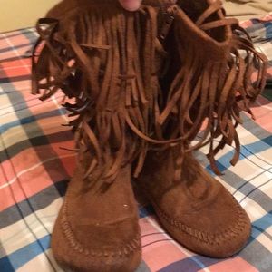 Mudd Size 11 fringe boots